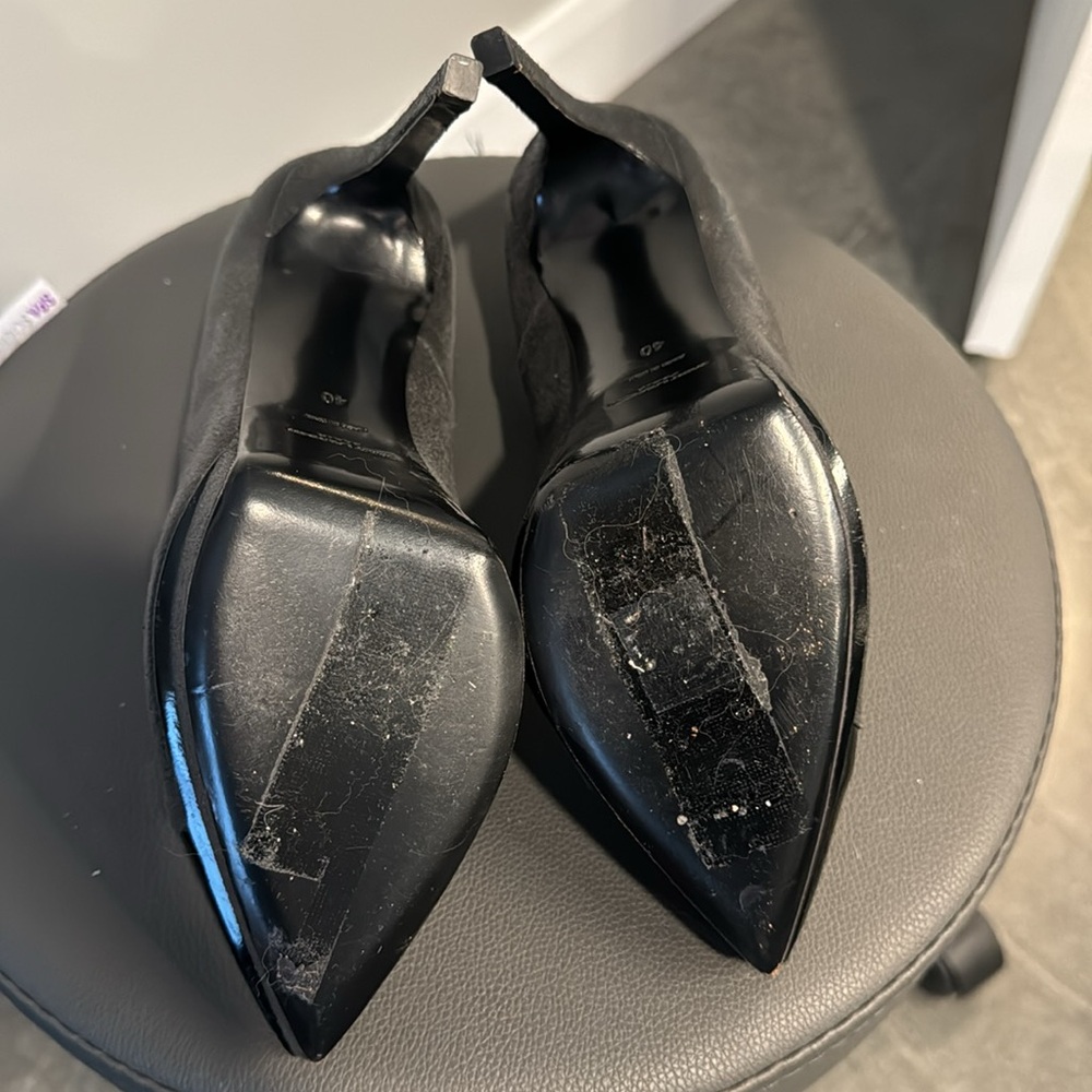 Saint Laurent matte sparkling black pumps with patent toe - Picture 9 of 9